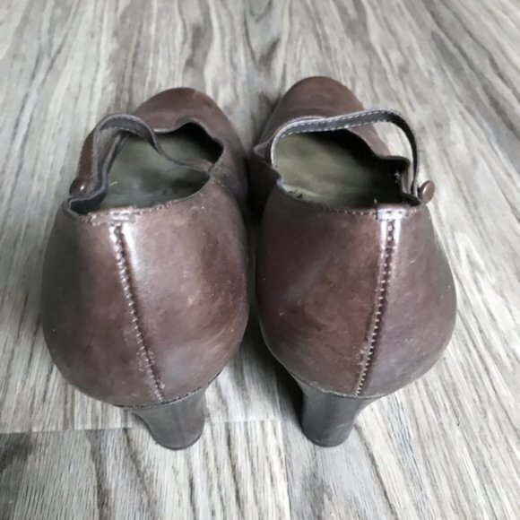 Naturalizer Leather 3” Heels Mary Jane Pumps - Picture 3 of 6